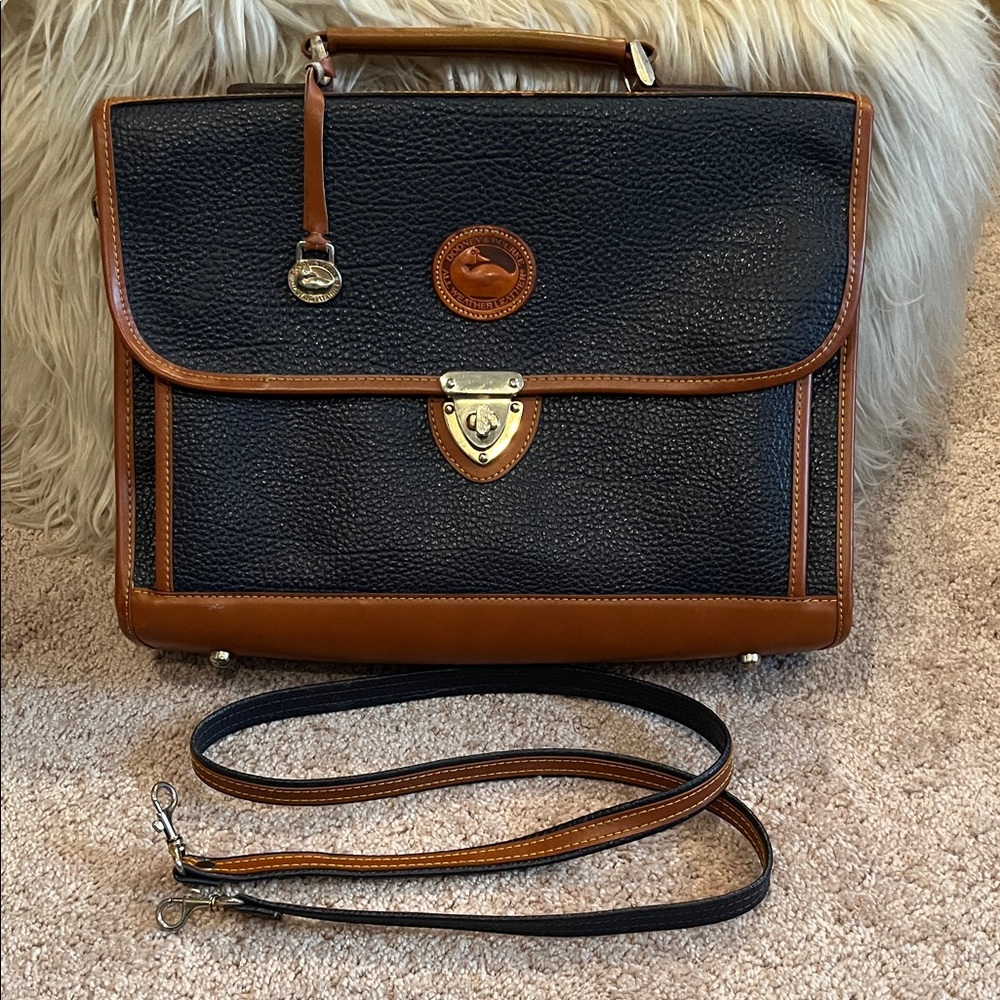 Dooney & Bourke Navy and Tan Pebble Leather Laptop / Briefcase - Picture 8 of 16